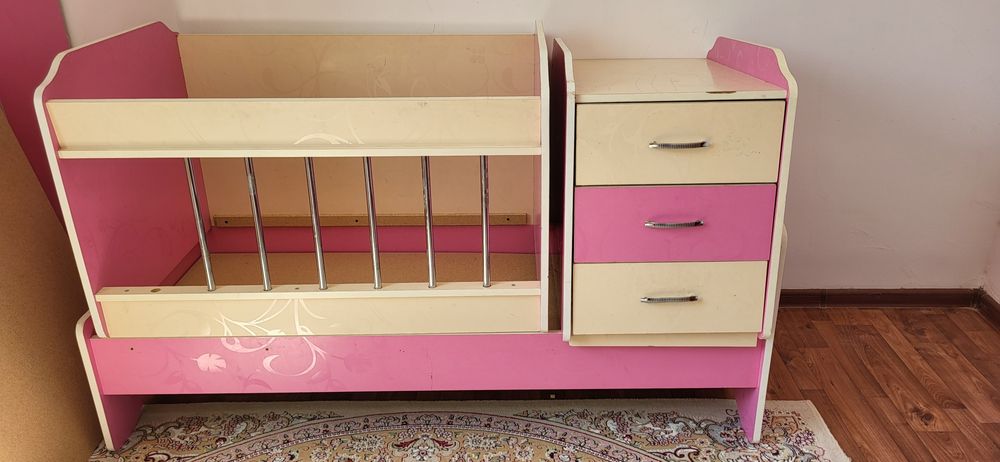 Трансформер манеж, шкаф сатылады