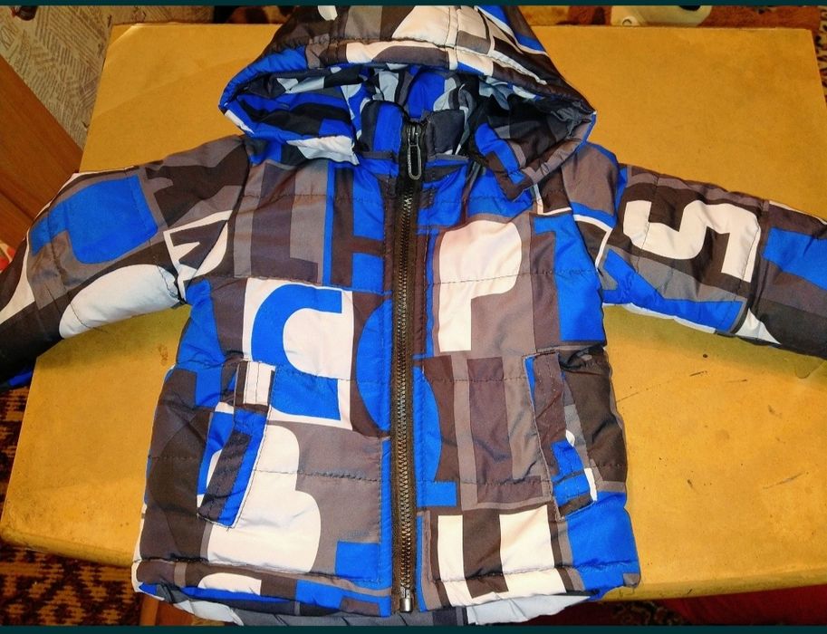 Куртка маленькому  мальчику