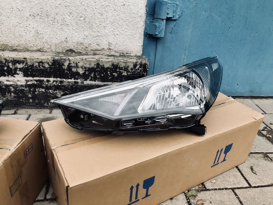 Фары новые Hyundai Accent 2020-