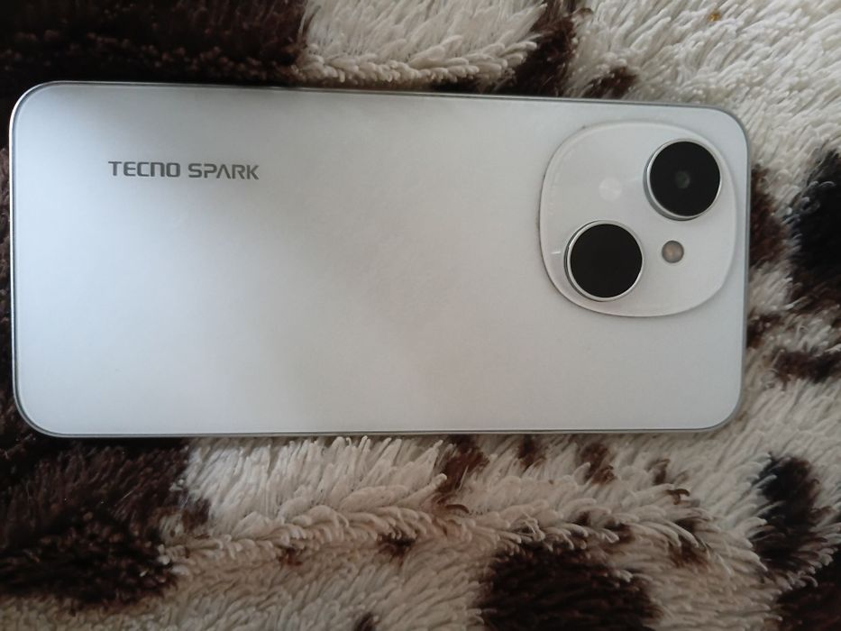 Телефон техно спорт го 1