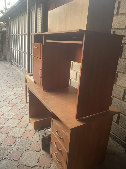 Стол офисная