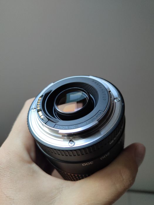 Canon ef 75-300mm 4-5.6 III объектив