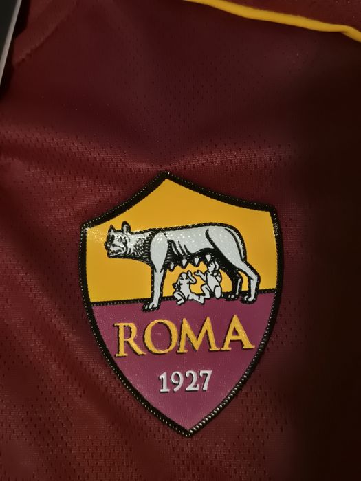 100% оригинален екип Рома / Roma - тениска +шорти + калци / Размер Л