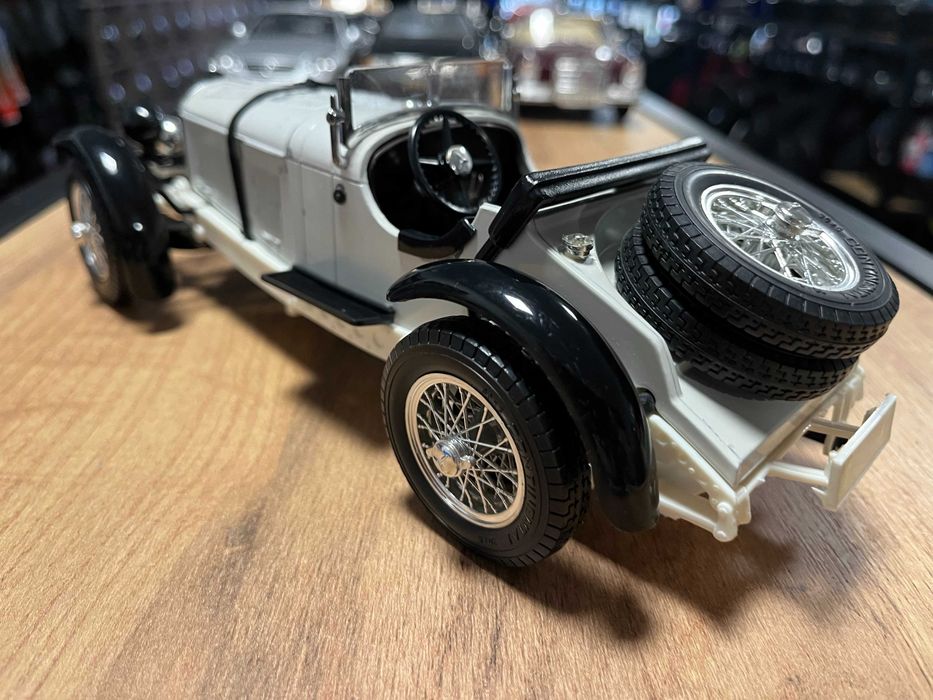 BBURAGO метален колекционерски модел MERCEDES BENZ SSK 1928г.1:18