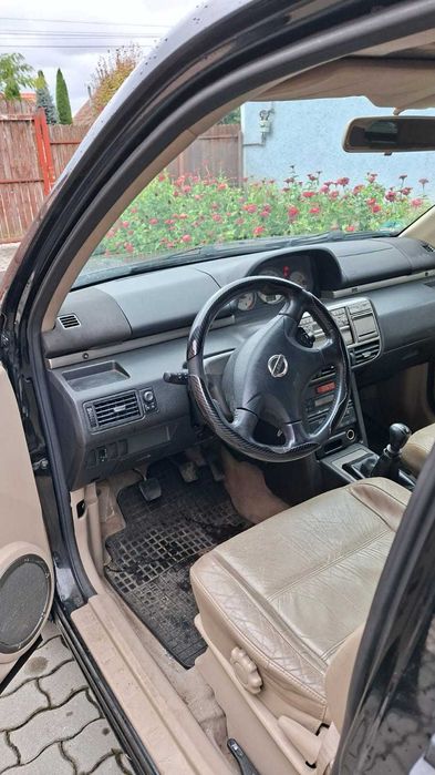 Nissan X-Trail 2.2 dCi – 136 CP – 4x4