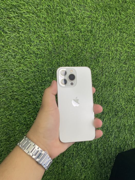 Продам айфон 13про