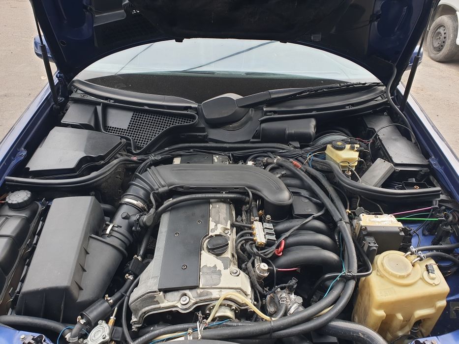 Mercedes Benz W210 E320