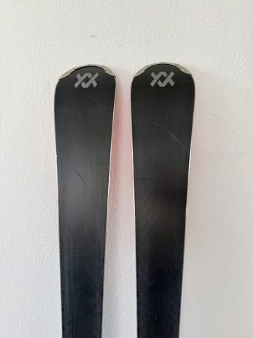 Ski Schiuri Piste Slalom Carver Völkl Racetiger SRC 158 cm (2023-2024)