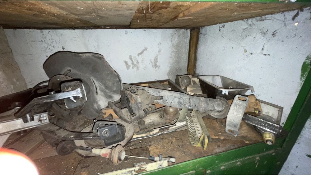 Задна броня за мерцедес 190 C E