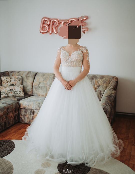 Vând rochie de mireasă