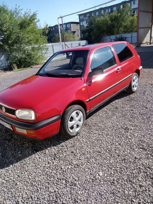 Volkswagen Golf продается