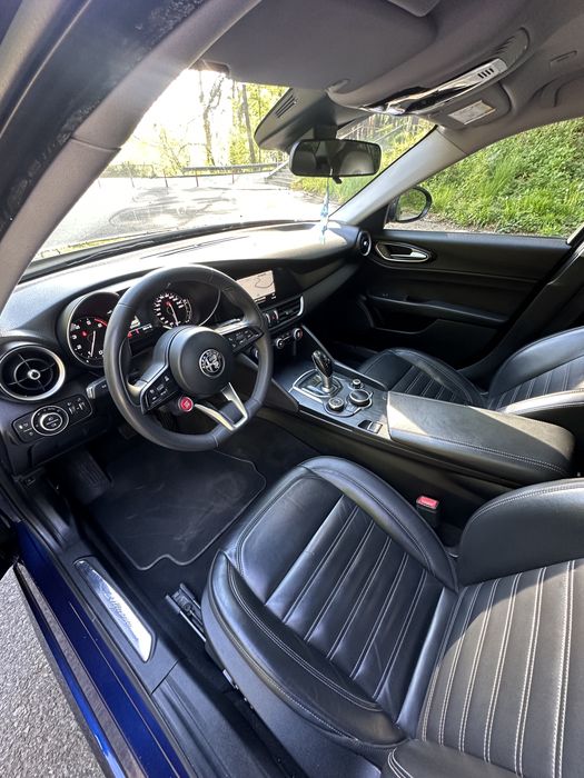 Alfa Romeo Giulia 2018, 2.0T - 200 C.P.