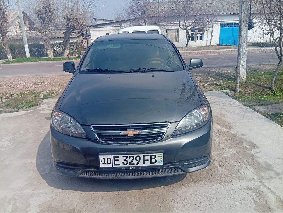 Yaxwi ideal mowina turgan moshina