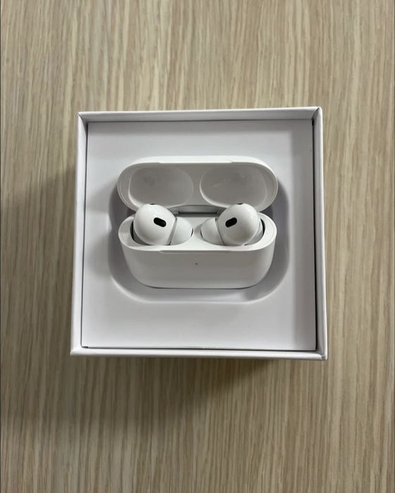 AirPods Pro 2 Apple оригинални + кутия ,чисто нови.