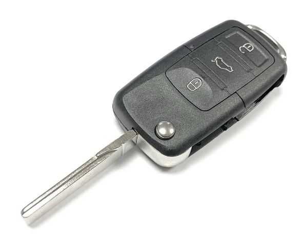 Cheie Passat B5 B6 B7 CC .. se poate programa si adapta pe masina