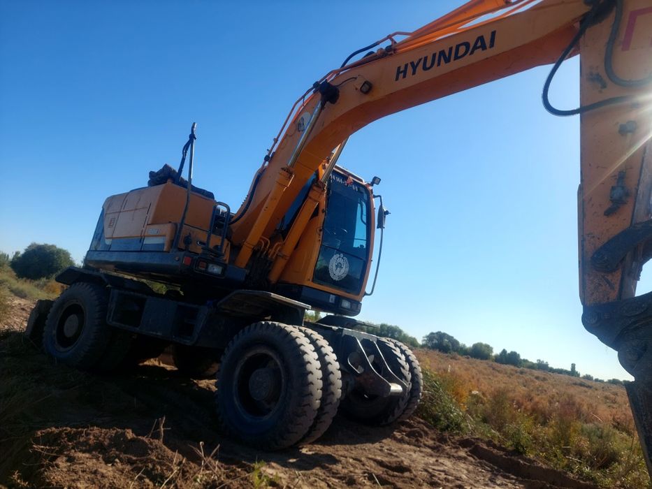 Hyundai Ekskavator sotilafi