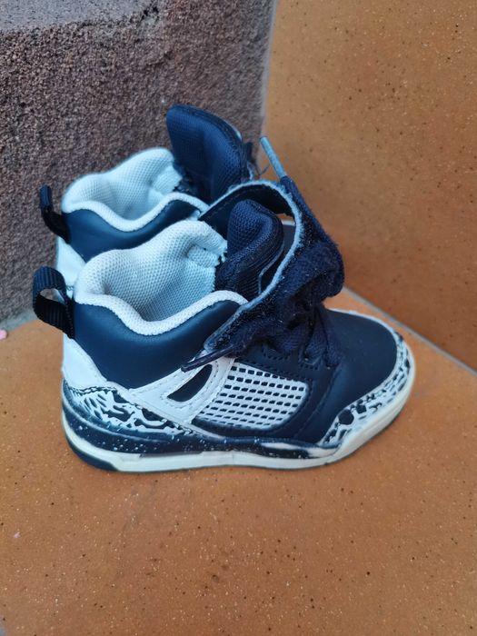 Pantofi sport mărimea 20