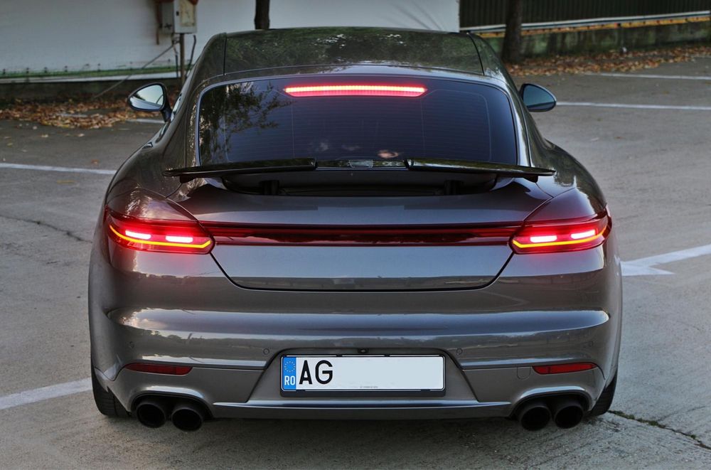 Porsche Panamera GTS // Facelift // 441 Cp // Frane Ceramice  // Full