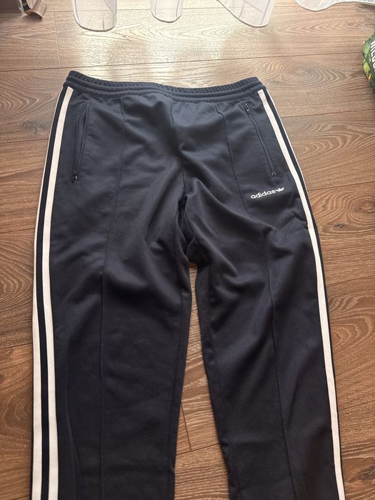 Pantaloni Adidas Originals marimea M