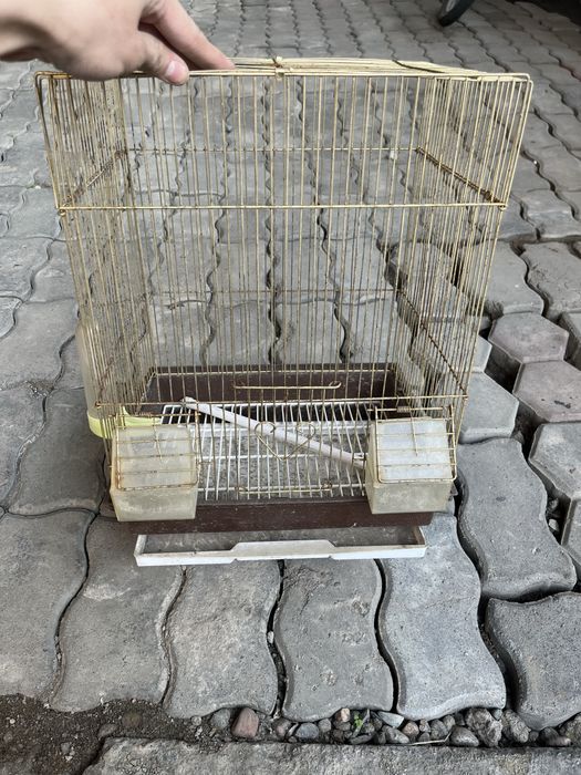 Продам Птичью клетка