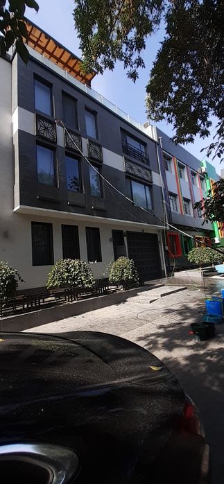 Oyna yuvish bino yuvish tashqi fasad yuvish