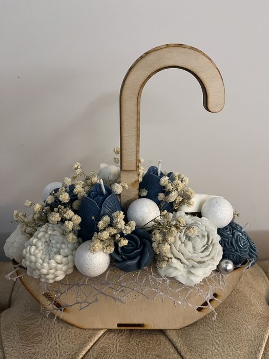 Восъчни букети от соеви свещи