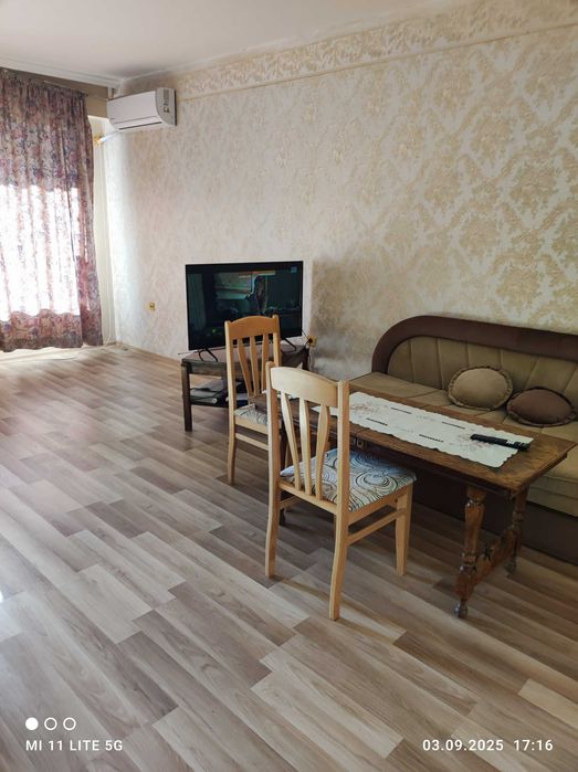 Продава се Двустаен апартамент в Добрич, Христо Ботев - 65 кв.м за 957 €/кв.м - Снимка #1