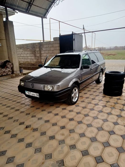 Пассат 1.8,моно сатылады