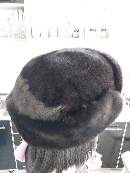 Продам норковую шапку