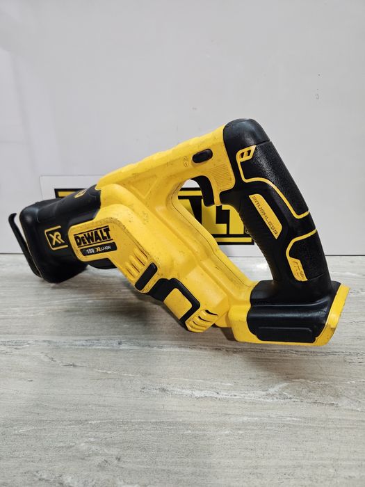 Dewalt Саблен Трион DCS367 18V.