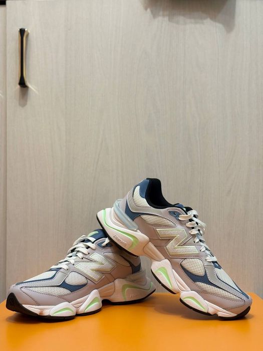 New Balance 9060