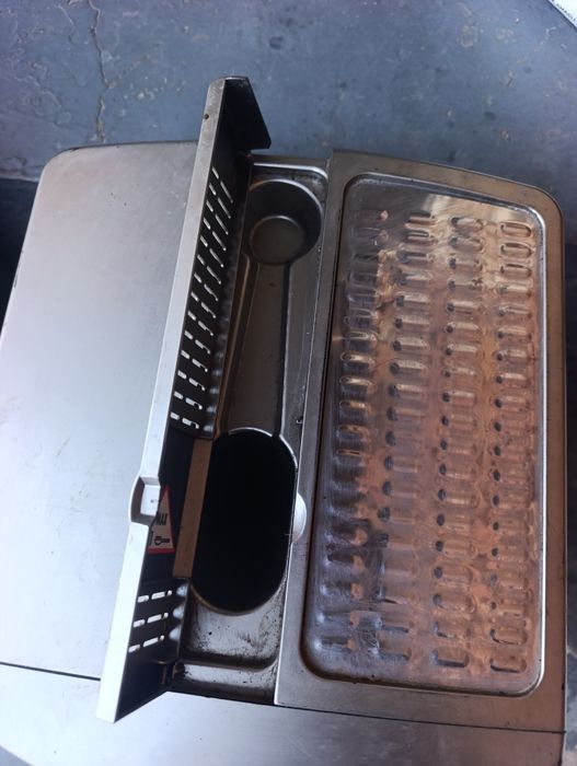 Delonghi MAGNIFICA за части!