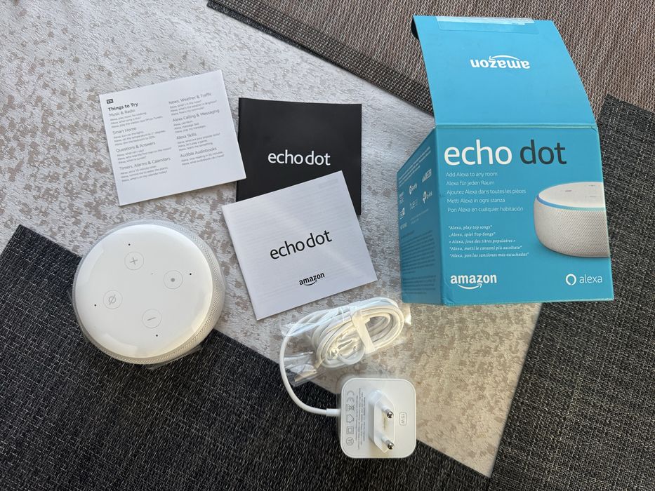 Amazon Echo Dot 3 чисто ново в кутия