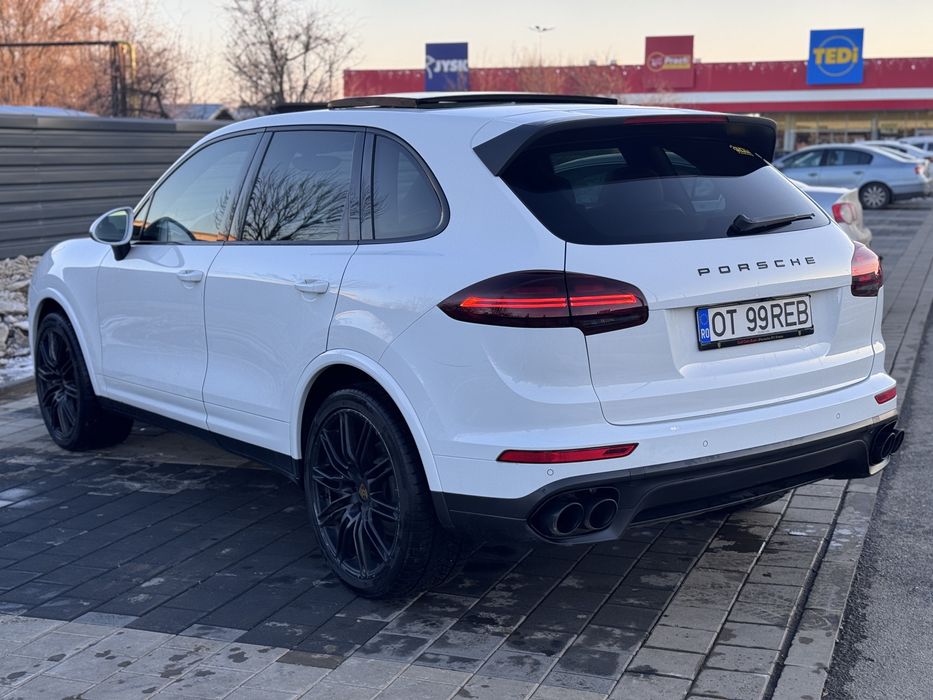 Porsche Cayenne S