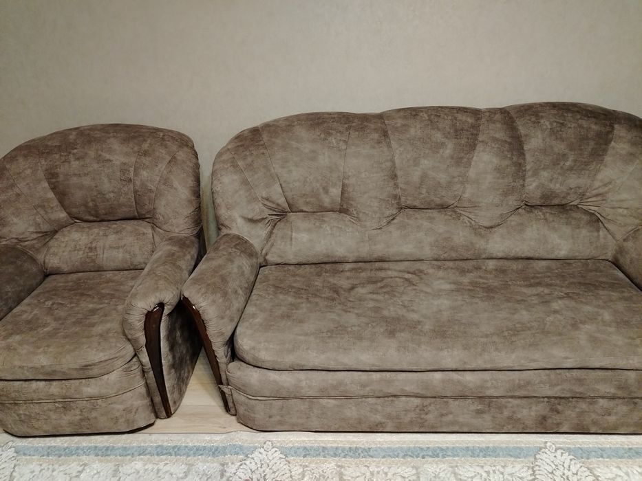 Продам диваны 3-2-1