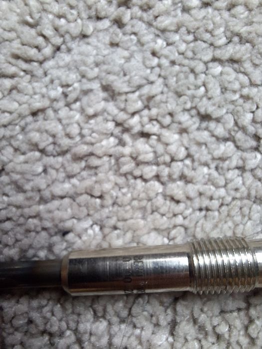 Нови подгревни свещи за Ситроен Ксара Пикасо 2.0HDI Citroen