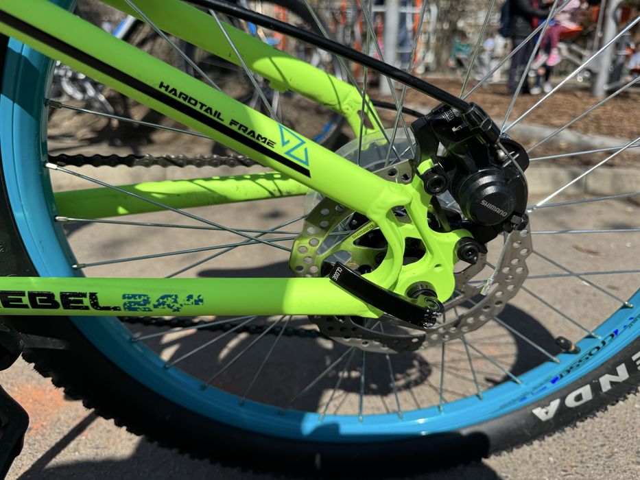 Cross Rebel 24 цола