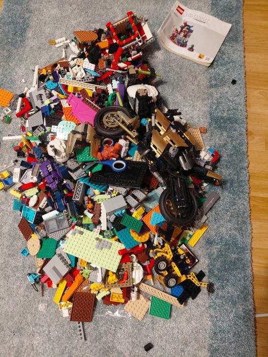 Vând lego la kg doar original