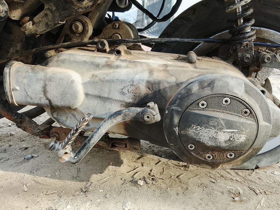 Срочно прадаю скутер