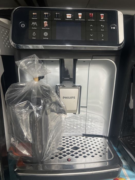 Espresor Philips EP 5546/70