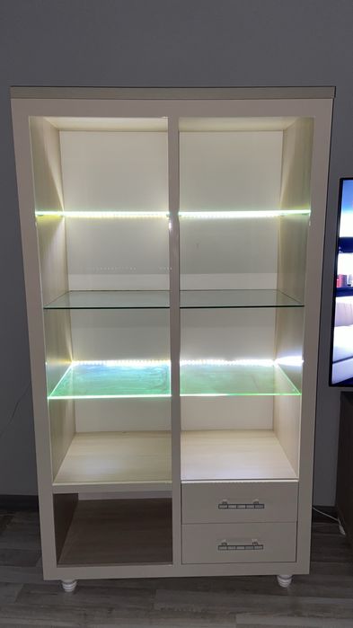 Срочно продам Шкаф