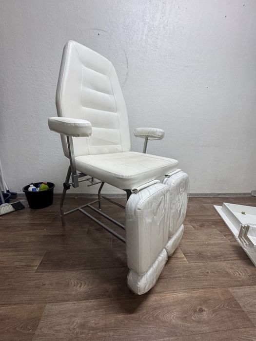 Кресло для педикюра, для косметолога