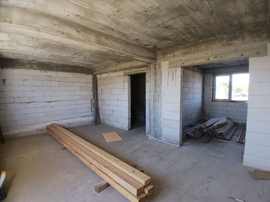 CASA duplex de vanzare