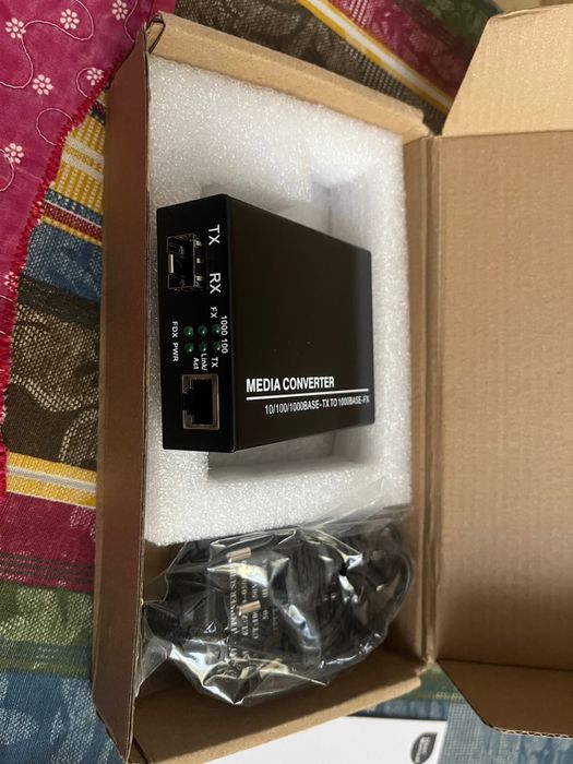 Продам медиаконвертор новый