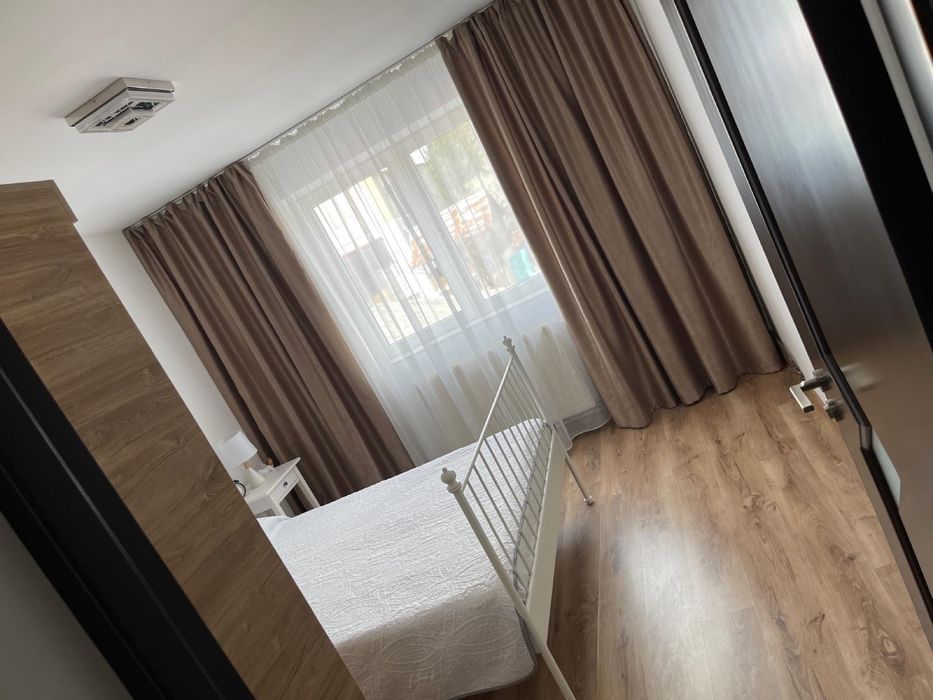 Inchiriez apartament 2 camere - Campina, PH