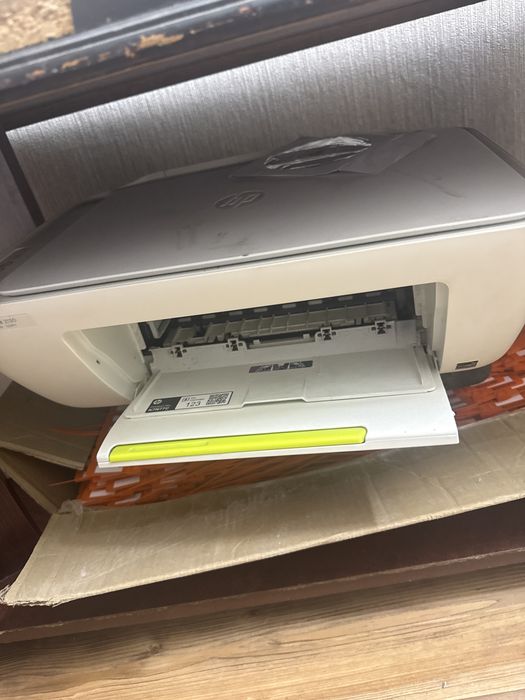 Принтер hp белый полностью работающий