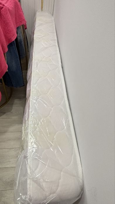 Новый матрас односпальный