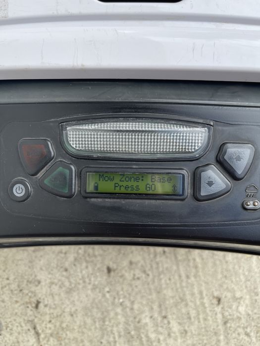 Robot tuns iarba Robomow RM510