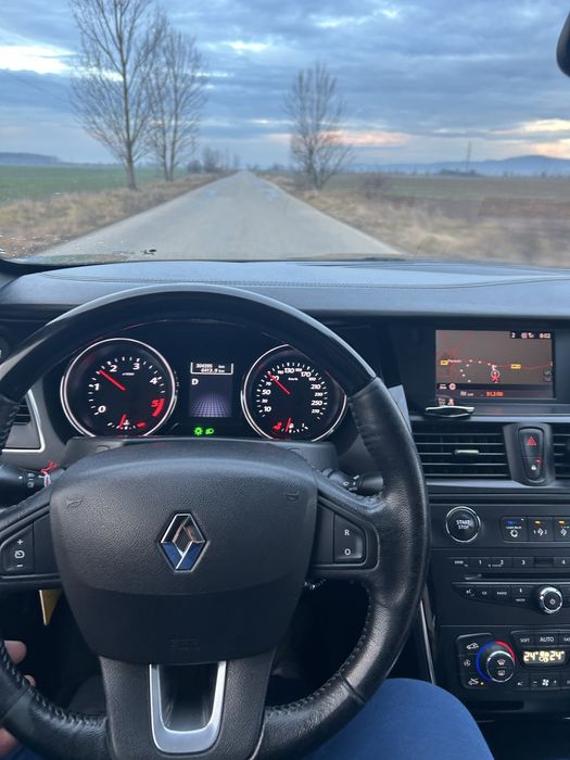 Renault latitude 2.0 d 173 cp automata
