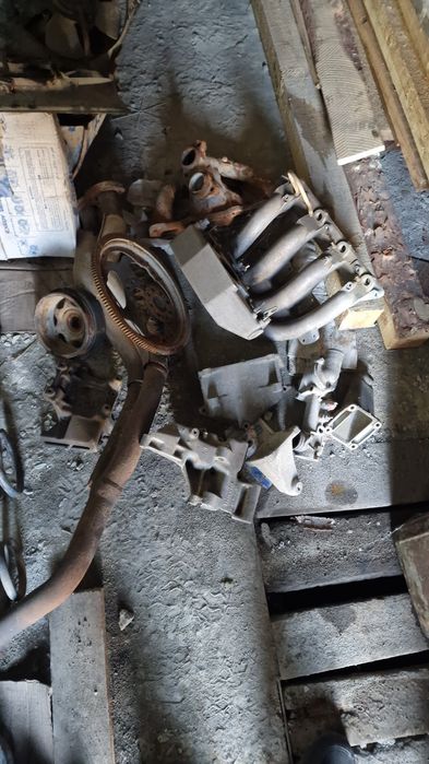 Запчасти мерседес w124 w202